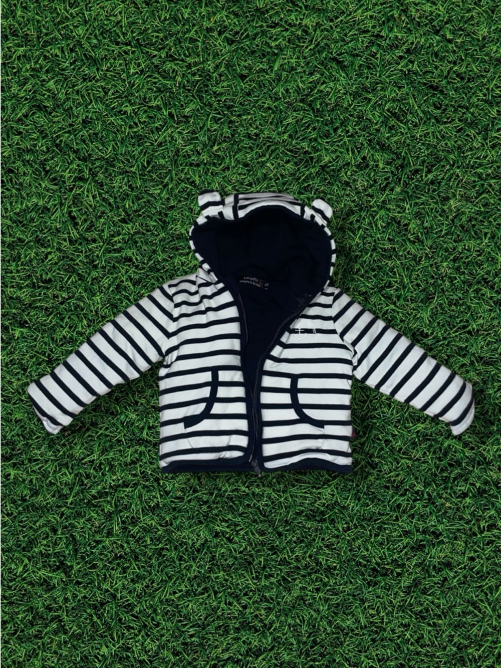Les Petits Coeurs á La Mer Hoodie